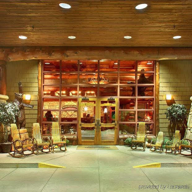 Bearskin Lodge On The River แกตลิงเบิร์ก ภายนอก รูปภาพ